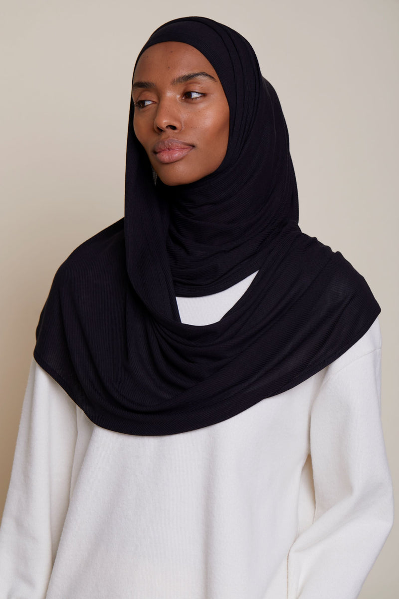 Instant Bamboo Ribbed Jersey Hijab - Black – Voile Chic - Canada