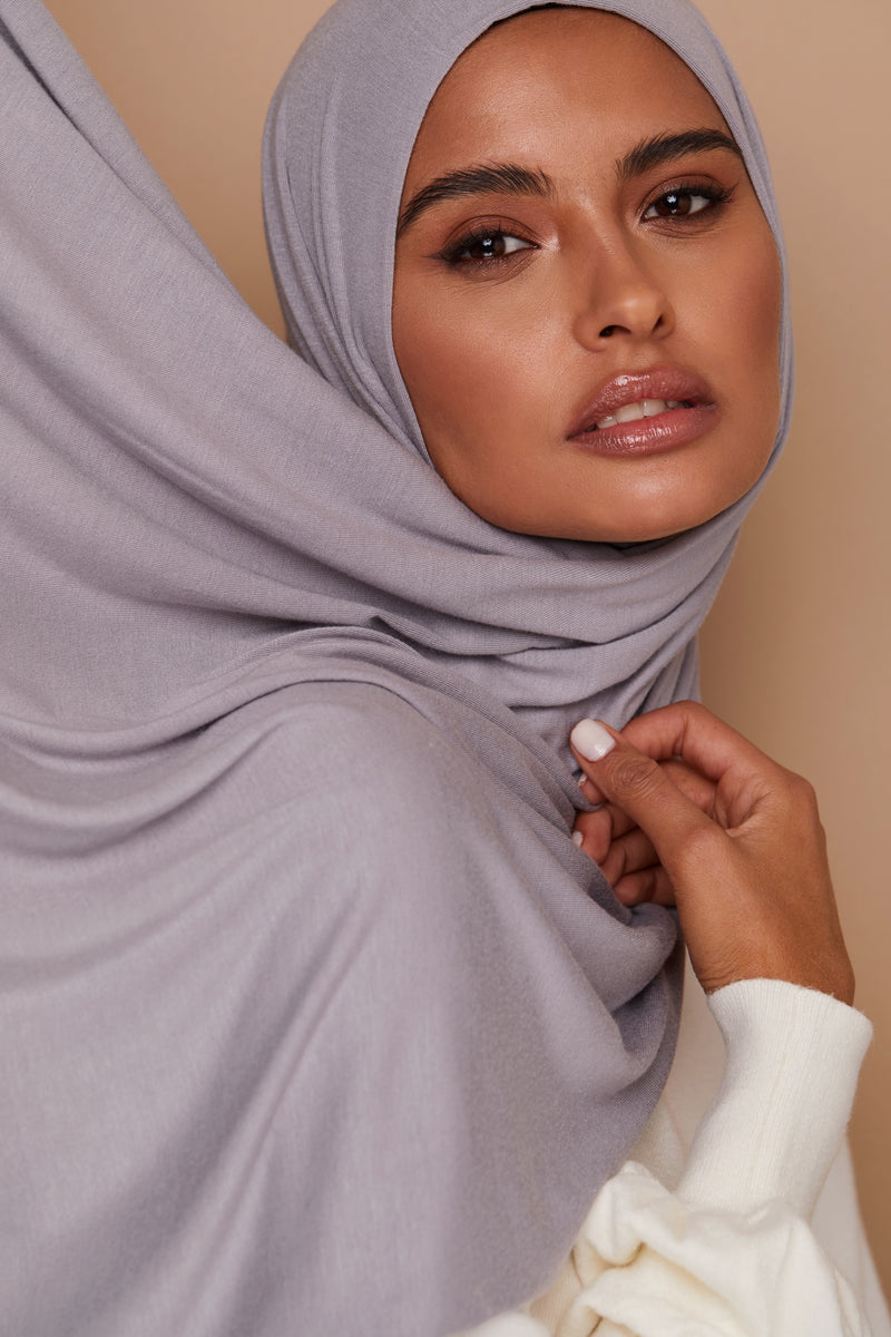 Chic Gray Premium Jersey Hijab | VOILE CHIC | Jersey Hijab