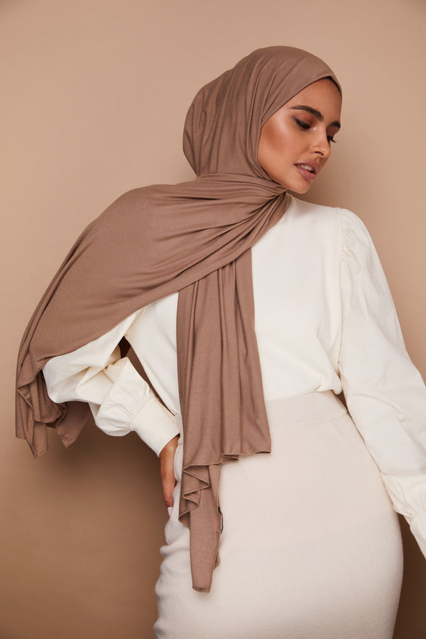 Mocha Mousse Premium Jersey Hijab | VOILE CHIC | Jersey Hijab
